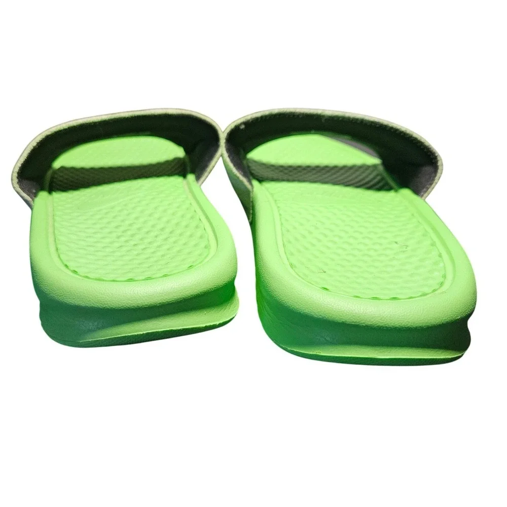Nike Benassi JDI N7 Slide Sandals CV0267-001 Mens Size 8 Lime Green Light Bone